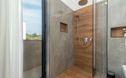 Penthouse Majestic