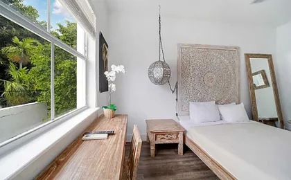 Treehouse Hotel
