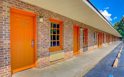 Hotel O Deluxe Inn Kingstree SC HWY 52
