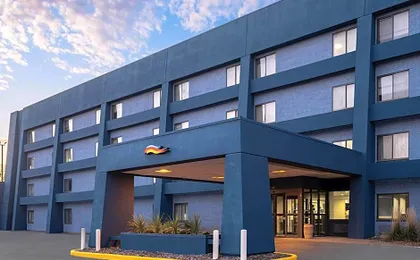 Days Inn by Wyndham Davenport