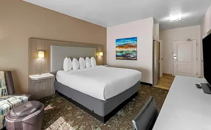 Best Western Worlds of Fun Inn & Suites