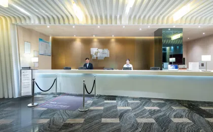 Holiday Inn Express Shanghai New Hongqiao