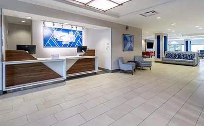 Holiday Inn Express & Suites Columbus at Northlake By IHG