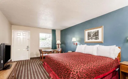 Days Inn by Wyndham Nashville North/Opryland Area
