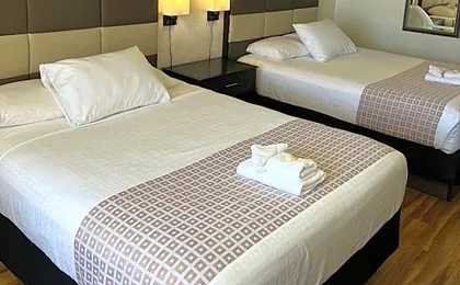 Flamingo Inn Beachfront - Daytona Beach