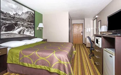 Super 8 by Wyndham Rock Springs