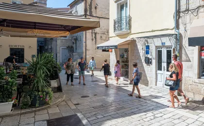 Split Palace Luxury Retreat