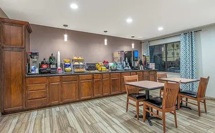 Days Inn by Wyndham Waco Near Downtown/University