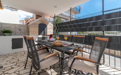 Apartment Radic-Perfect Location for Summer Activities