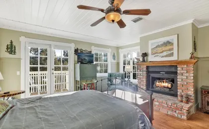 THE Winding Lane House EST 1932 #2360