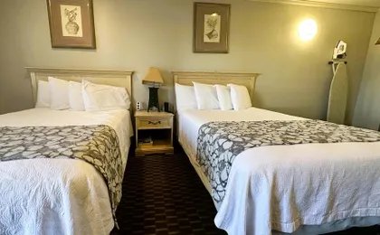 Atrium Inn