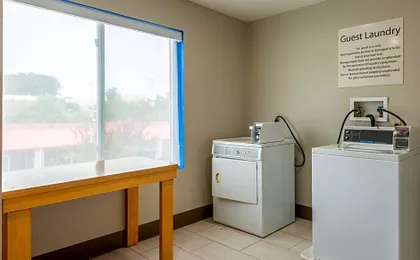 Holiday Inn Express & Suites Statesville By IHG