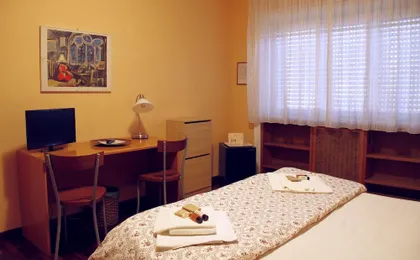 Le Finestre Sul Vaticano