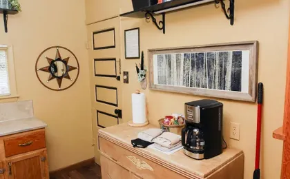 Lazy R Cottages by Rocky Mountain Resorts
