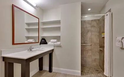 Candlewood Suites Dallas Market Cntr-Love Field By IHG