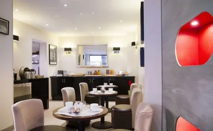 Hotel 10 Opera by HappyCulture