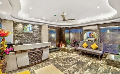 Hotel O Park Circus Near Birla Mandir