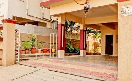 Super Collection O Q Suites Madhapur