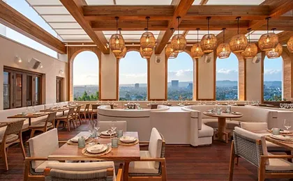 The Valorian West Hollywood, Curio Collection by Hilton