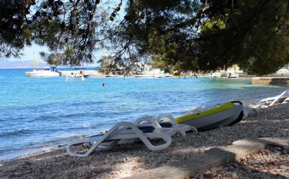 Apartments And Rooms with Parking Space Makarska - 18028