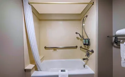 Best Western Inn & Suites Lemoore