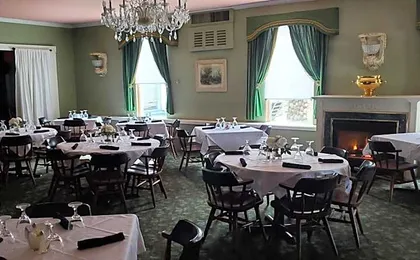Historical Hotel - House of Ludington