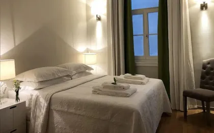 Acropolis TownHouseCo Suites