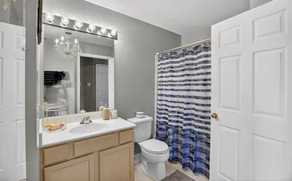 Cozy Pikesville Penthouse With Basketball Arcade 2 Bedroom Condo