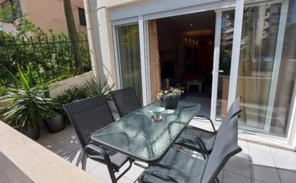 Unique, Stylish Studio Near Beaches