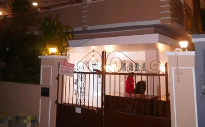 Janki Kunj Varanasi- 3 Room Home