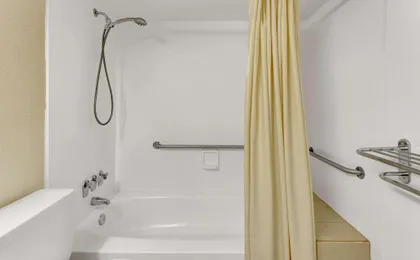Ramada by Wyndham Baltimore West