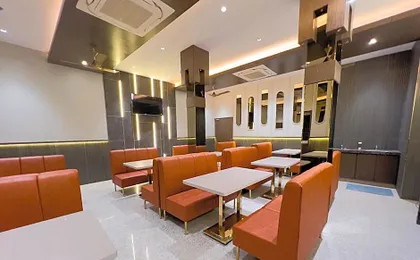 Hotel Ascent Star Inn Near Mumbai International Airport
