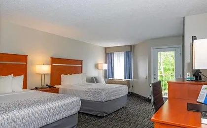 Twin Mountain Inn & Suites
