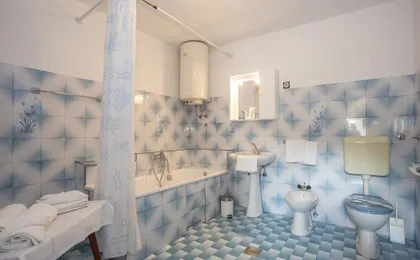 Apartment 34