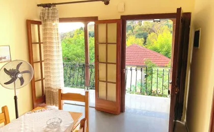 Spiros Apartments - Agios Gordios Beach, Corfu, Greece