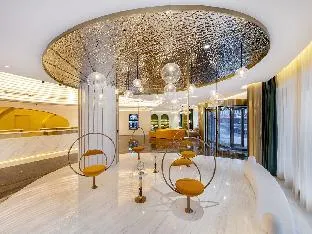 Orange Hotel Shenzhen Longhua Subway Station