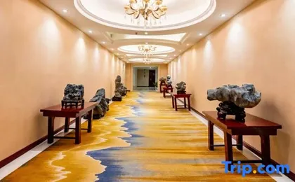 Jingfang Esports Hotel (Shanghai Songjiang Sijing Subway Station Store)