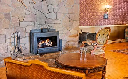 The Pines Inn