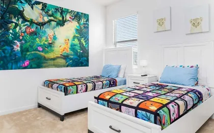 Lakeview Home Sleeps 25