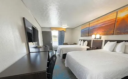 Days Inn by Wyndham Knoxville West