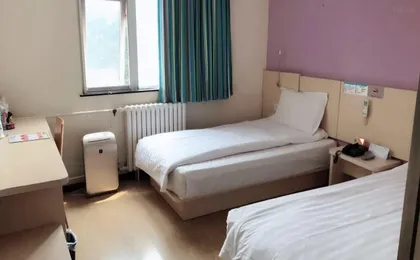 7 Days Inn (Beijing Temple of Heaven Dongmen Metro Station)