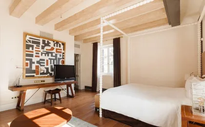 Do Placa Reial Hotel Gothic Quarter, Sonder