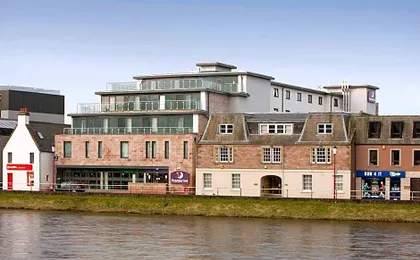 Premier Inn Inverness Centre - River Ness