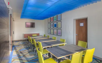 Holiday Inn Express & Suites Remington