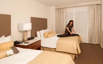 Intercontinental Suites Hotel Cleveland