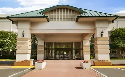 Clarion Hotel & Suites - Convention Center Fredericksburg
