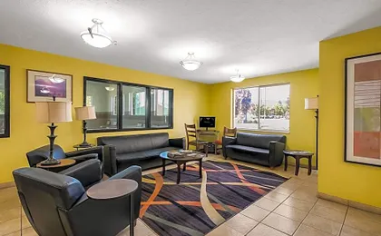 Americas Best Value Sandman Inn