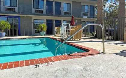 Motel 6-Simi Valley, CA