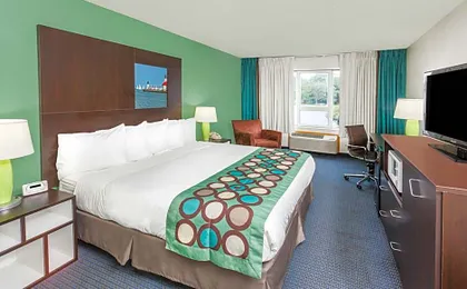 Super 8 by Wyndham Stevensville/St. Joseph