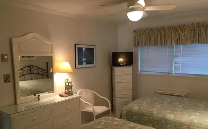 Worcester House 302